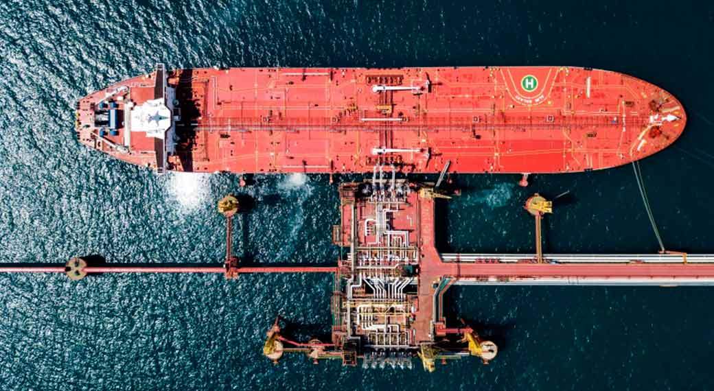 रूसी तेल दिशा बदल रहा है। छायादार बेड़ा, वेनेज़ुएला का तेंदुआ, भारतीय चतुराई: घरेलू कच्चा माल सूरज के नीचे अपने स्थान के लिए लड़ रहा है।